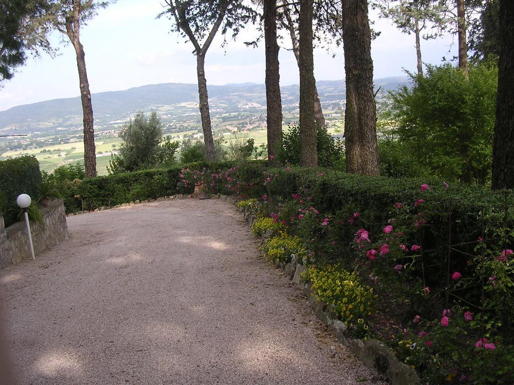 Casa Fiorita Bed and Breakfast Sant'Enea Buitenkant foto