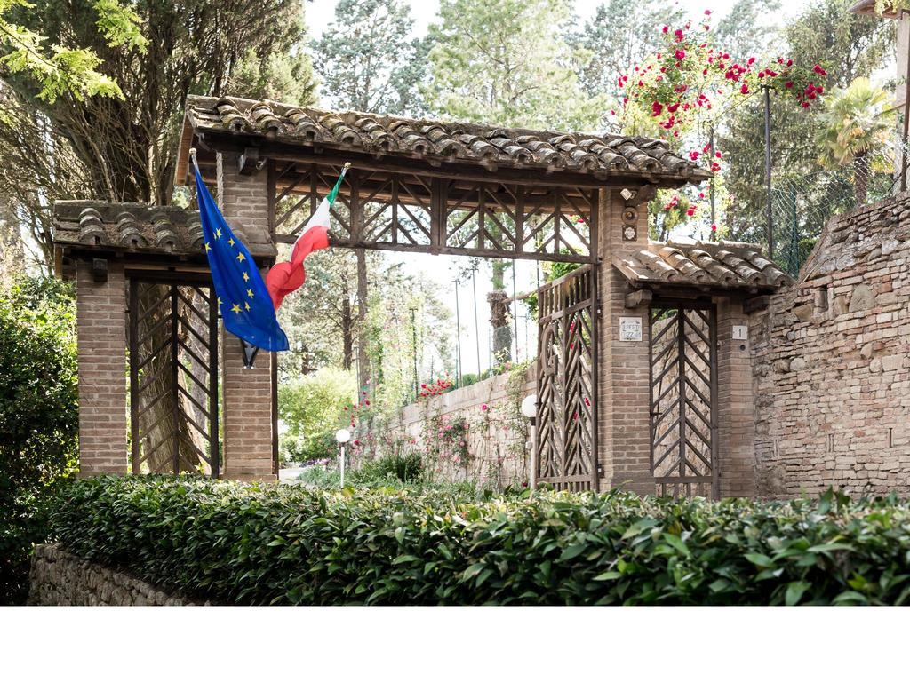 Casa Fiorita Bed and Breakfast Sant'Enea Buitenkant foto